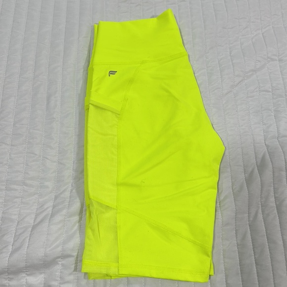 Fabletics Define PowerHold® High-Waisted shorts - Picture 2 of 3